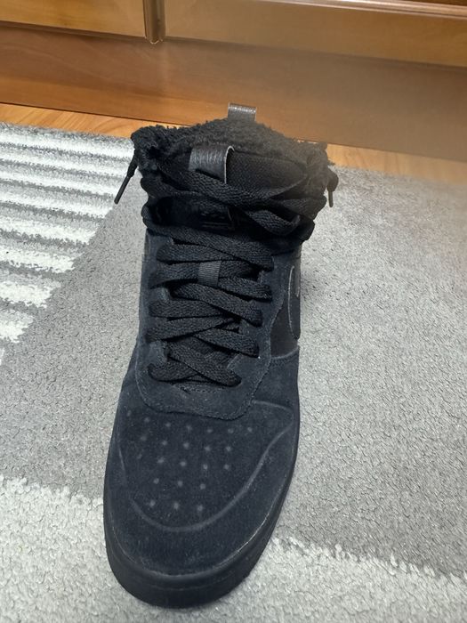 Nike court borough mid 2