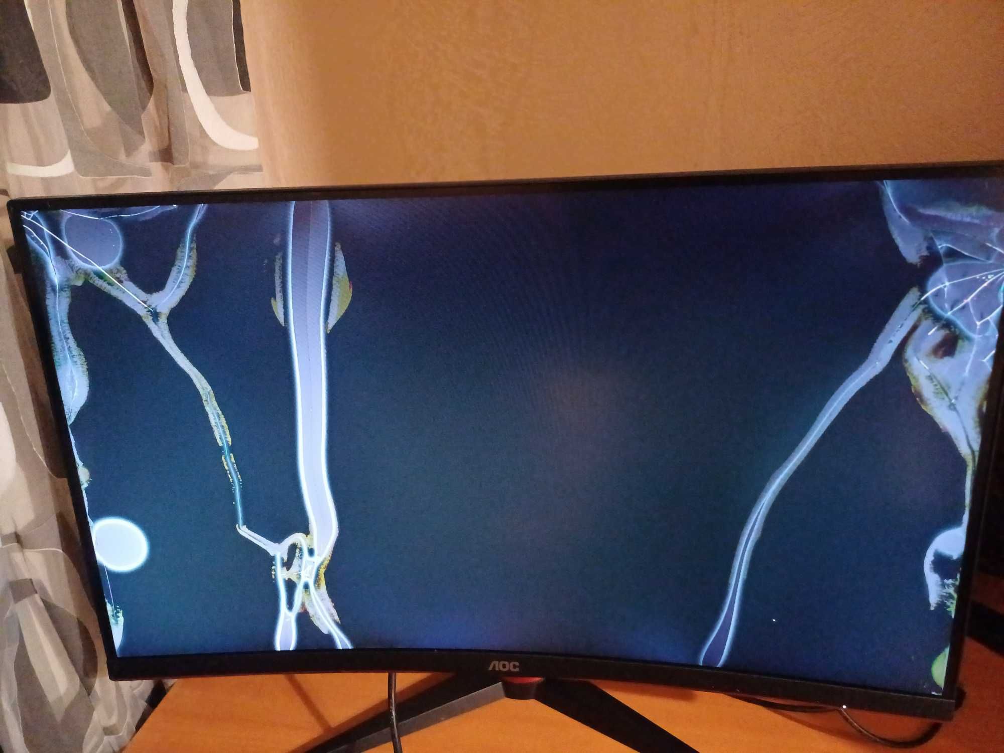 LCD монитор AOC.