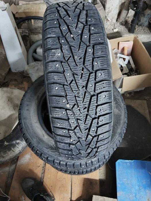 Продам зимние шины