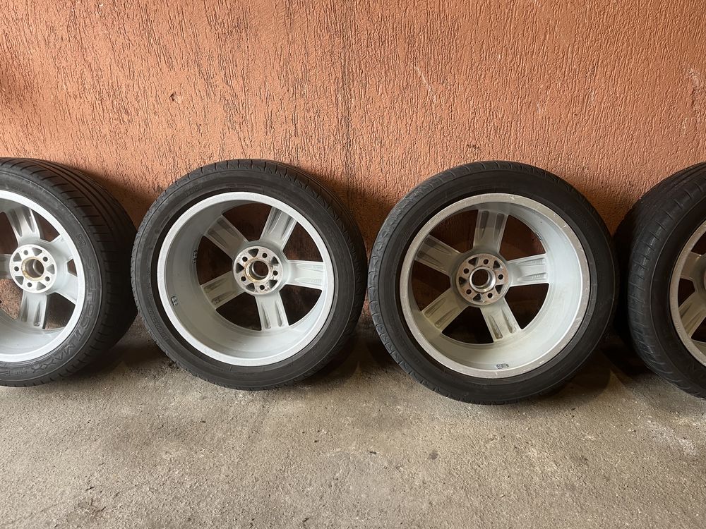 Джанти с гуми 225/45 17