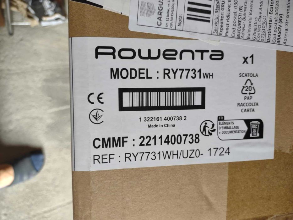 Aspirator vertical cu abur Rowenta Clean & Steam Revolution RY7731WH