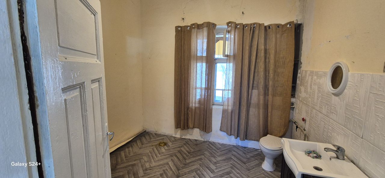 Дава се под наем Двустаен апартамент в Варна, Аспарухово - 40 кв.м за 331.5 € - Снимка #5