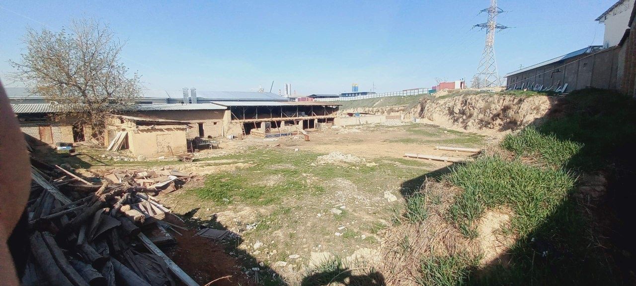 Toshkent viloyati da ferma sotiladi 26 sotik
