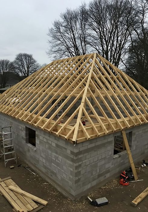 Reparatii acoperise  țiglă metalica jgheaburi burlane  vopsit acoperis