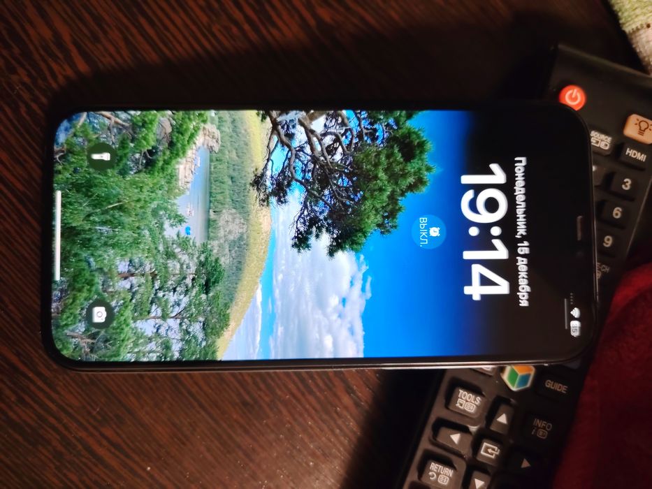 Продам ihone12 Pro max