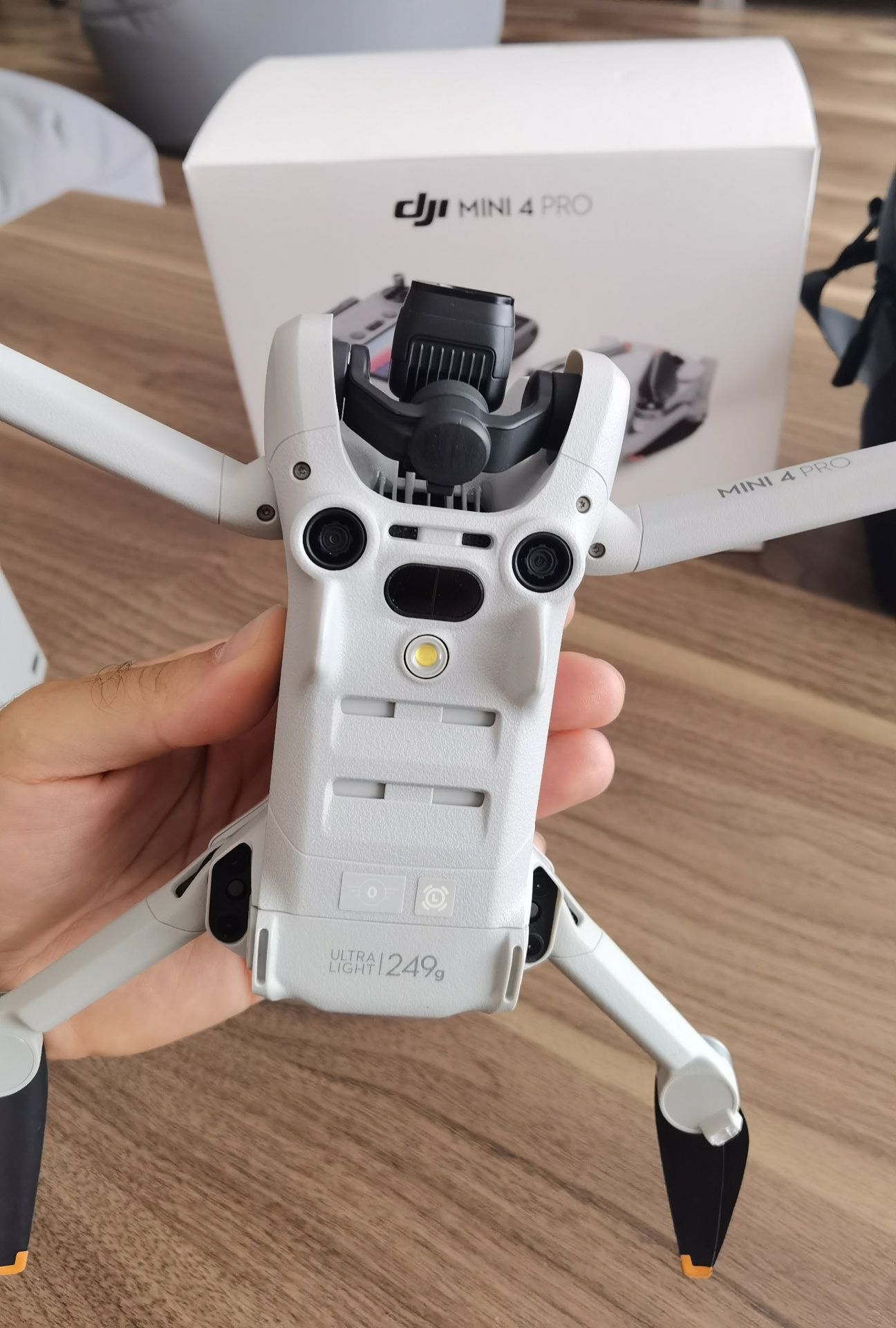 DJI Mini 4 Pro Fly more combo в гаранция + Care Refresh