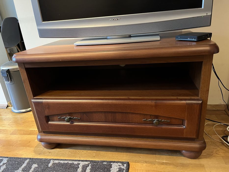 Мебели за хол, шкаф бюфет, TV шкаф, библиотека колона, маса