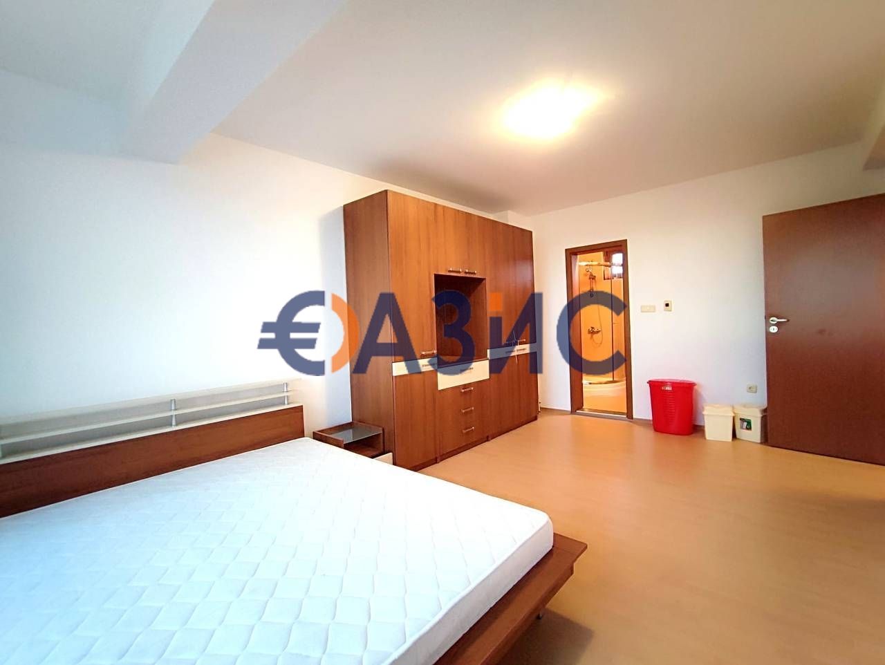 Продава се Четиристаен апартамент в к.к. Слънчев бряг - 149 кв.м за 792 €/кв.м - Снимка #3