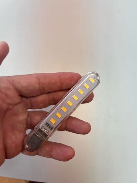 Неупотребявана светодиодна/ LED, преносима лампа за USB