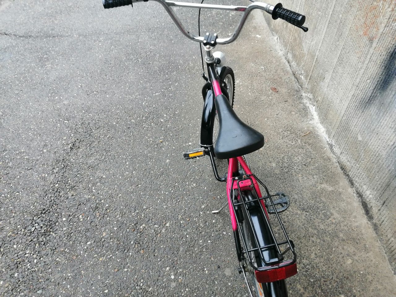 Bicicletă  copii cu roți pe 20 inch