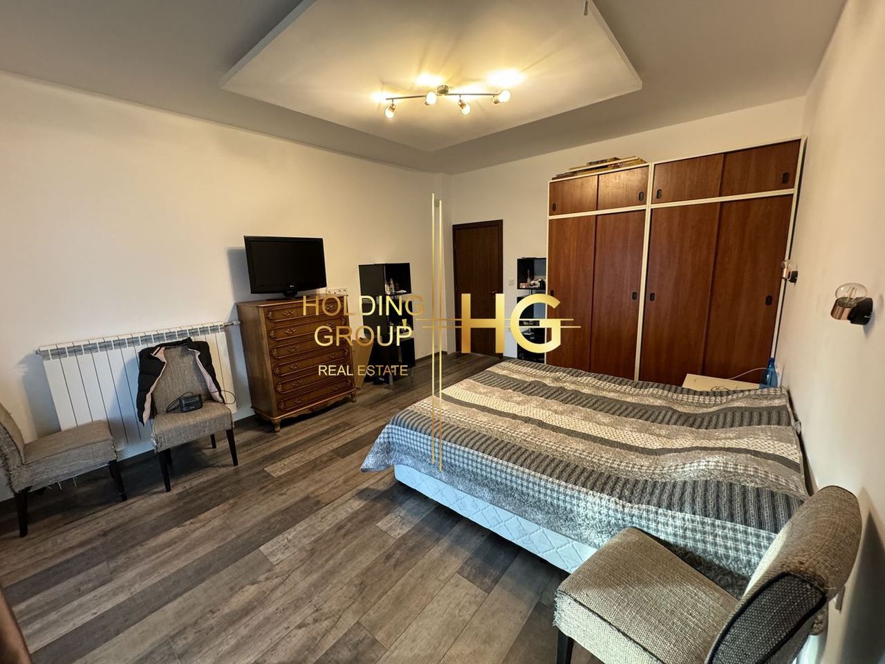 Продава се Къща в с. Приморци, Област Добрич - 300 кв.м за 727 €/кв.м - Снимка #9