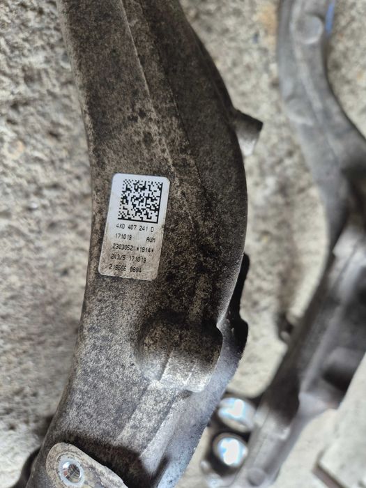 Fuzete fuzeta Audi A6 C8 2019 4K0407241D 4K0407242D