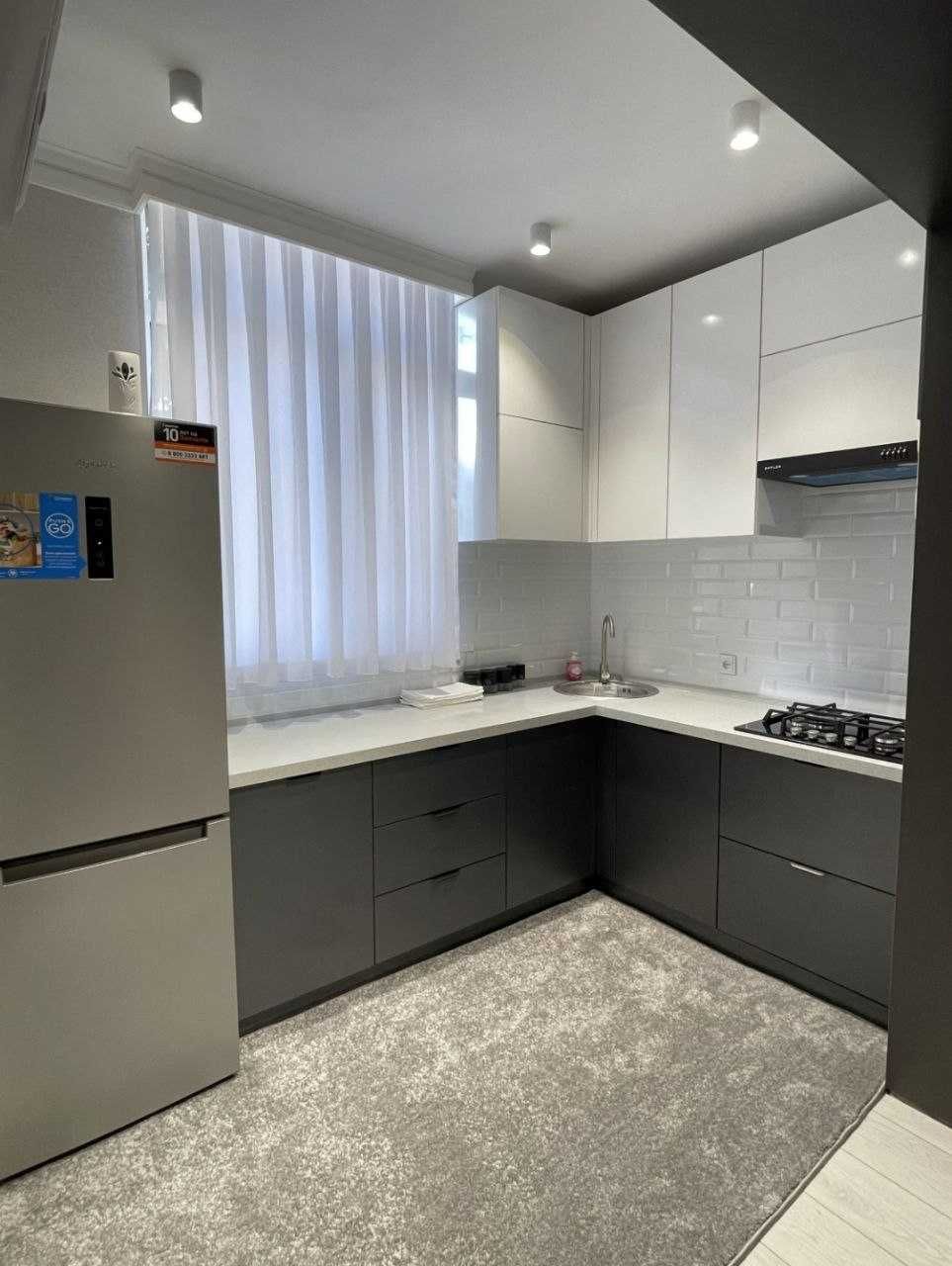 Продаётся СРОЧНО квартира на Махтумкули 312*