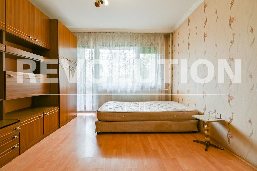 Дава се под наем Тристаен апартамент в София, Люлин 6 - 90 кв.м за 500 € - Снимка #8