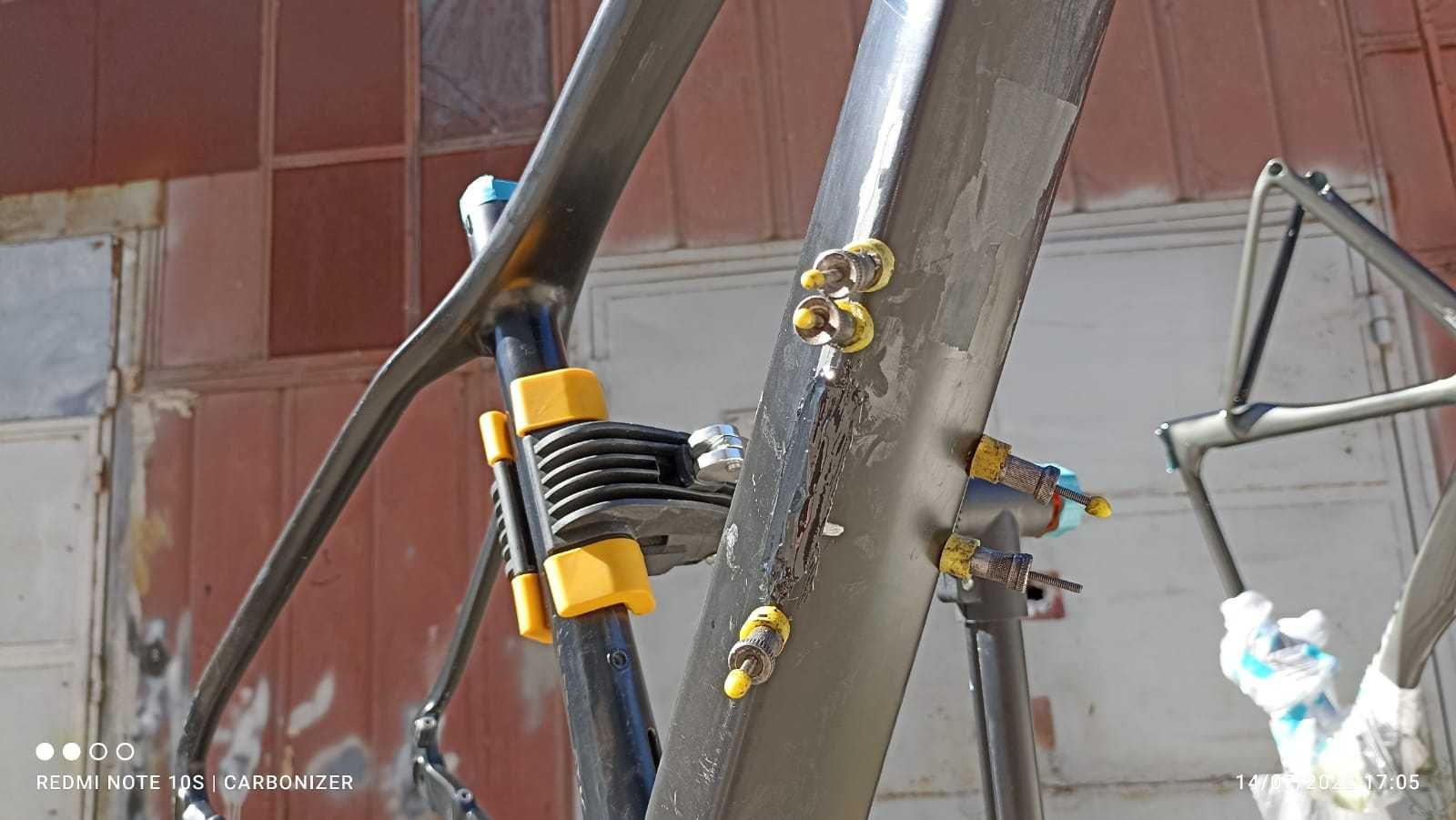 Reparatii cadre biciclete carbon; restaurari/vopsitorie