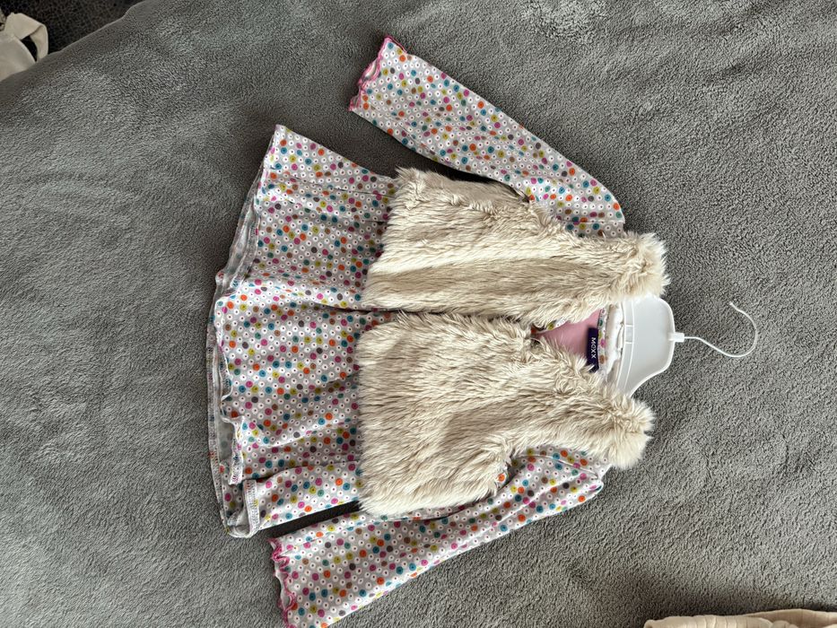 Детски дрехи.