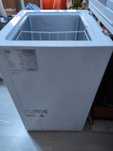Vând ladă frigorifică Cyclopetane 99 l perfect funcțională