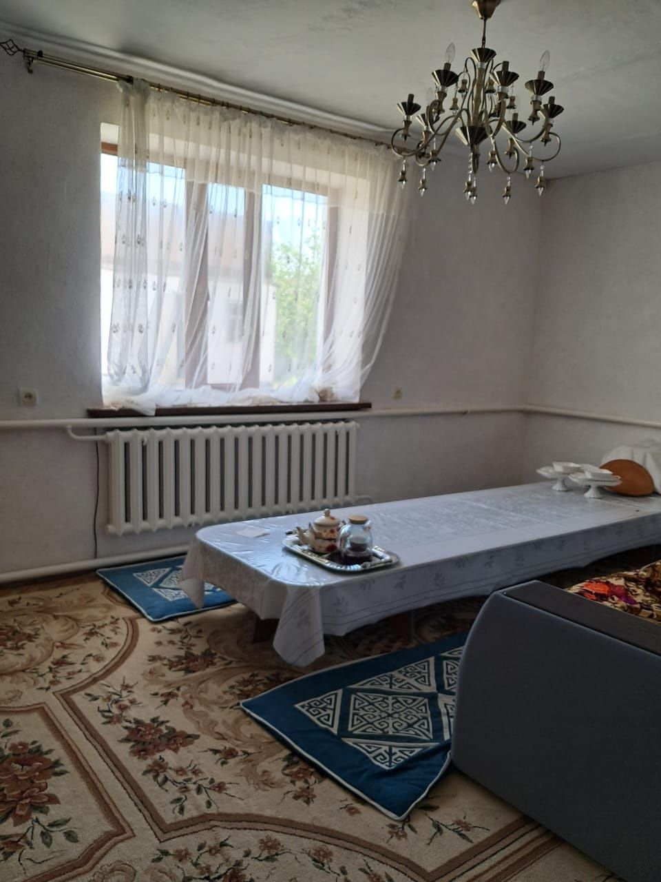 Тез   арада   уи    сатылады
