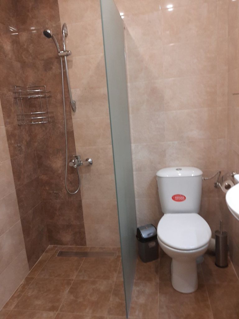 Дава се под наем Двустаен апартамент в София, Зона Б-5 - 77 кв.м за 714 € - Снимка #9