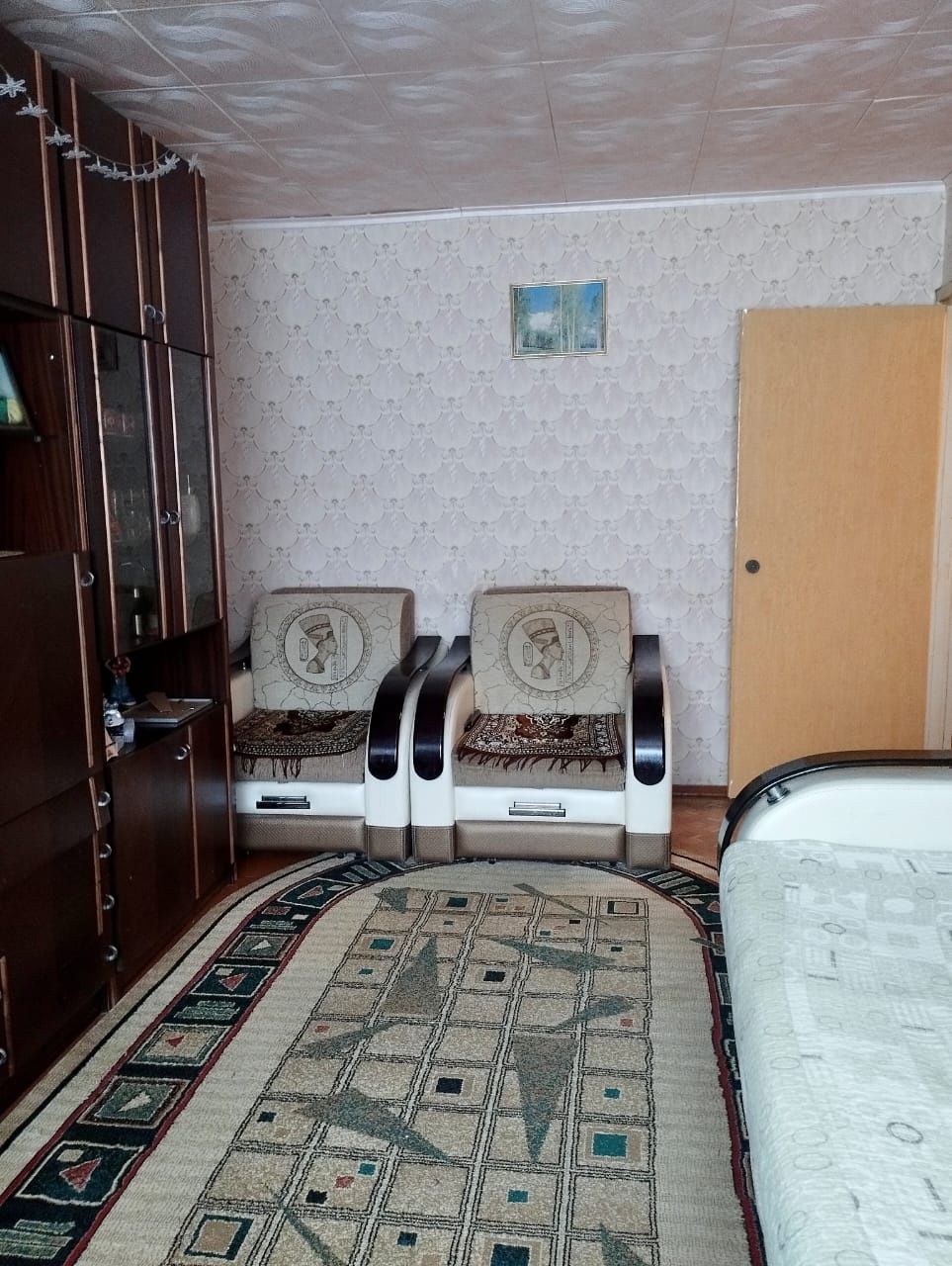 СРОЧНО!!! Продам 2 к.кв р-он 8 Мкр Алтай