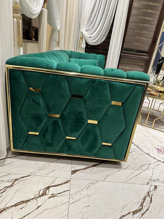 Диван и фотьол италиянски