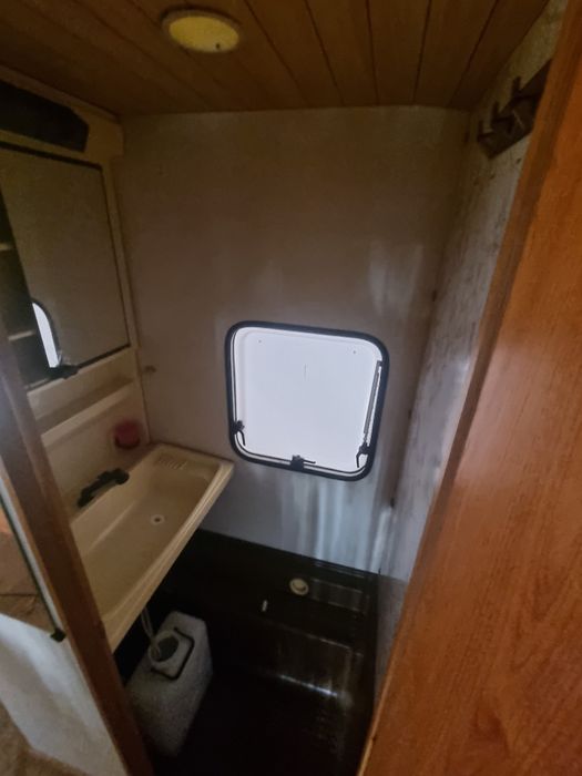 Rulota Burstner categoria B Dus baie