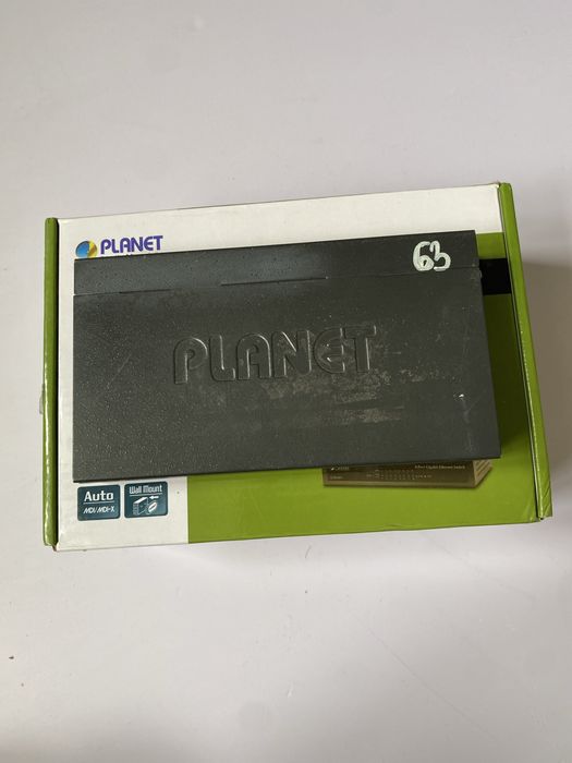 8-Port Gigabit Ethernet Switch