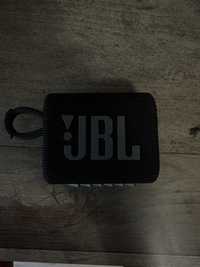 Тонколона JBL.