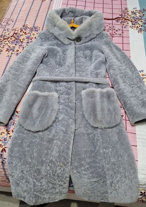 Продам мутоновую шубу