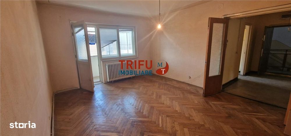 Apartament 3 camere de vanzare zona Closca