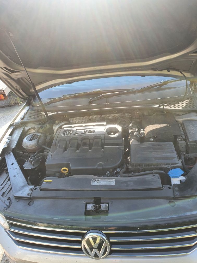Dezmembrez Volkswagen Passat B8 1.6 diesel Automat