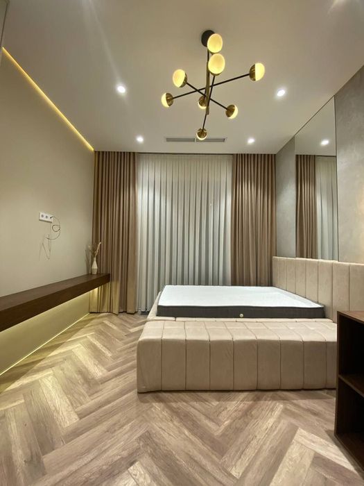 Продается абсолютно новая эксклюзивная кровать полуторка