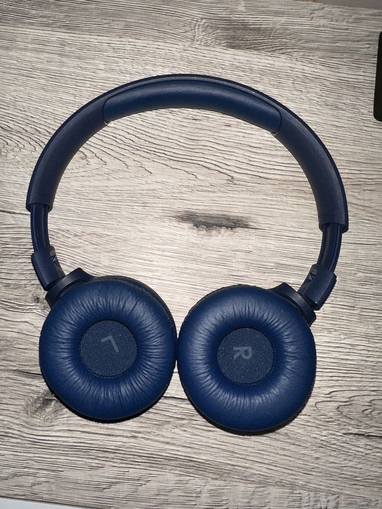 Безжични слушалки JBL Tune 510BT