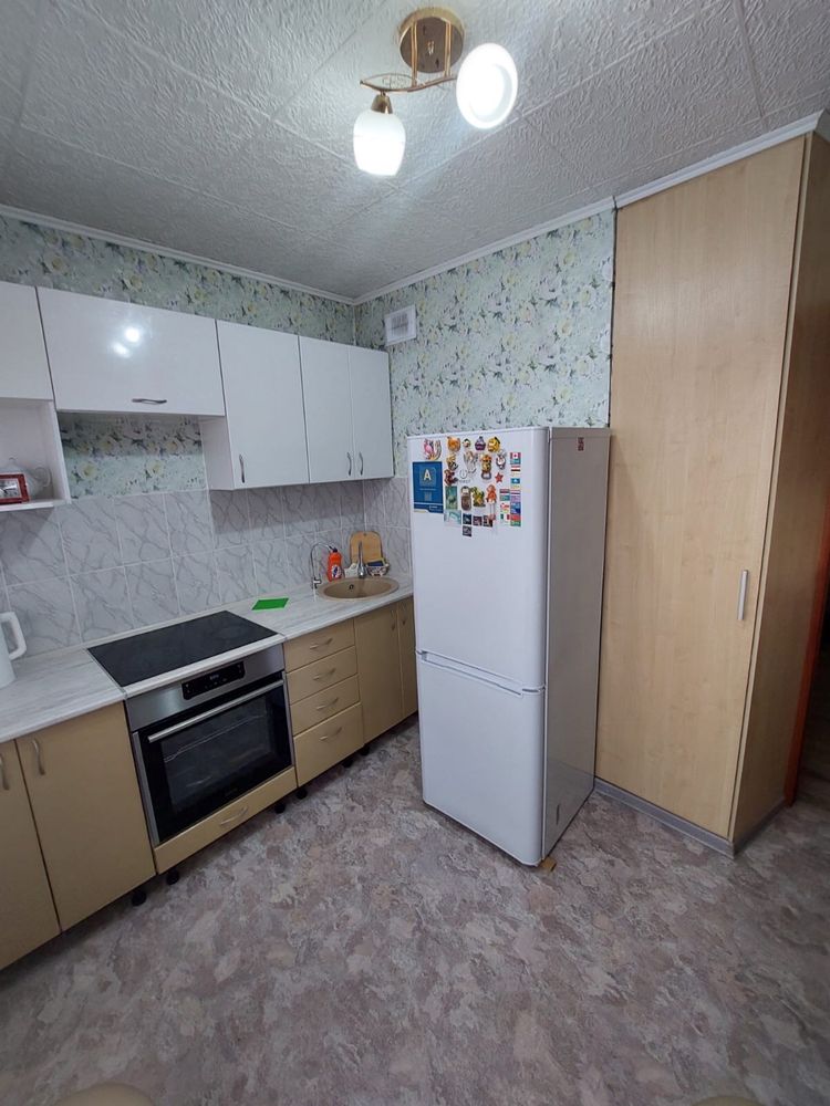 Продам 1 комнатную квартиру Достык Молл