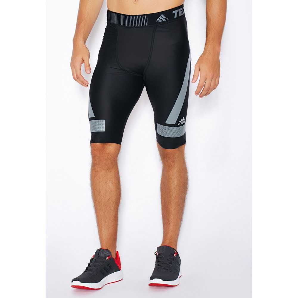Oригинален мъжки екип * ADIDAS * EU-M