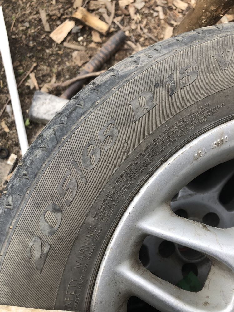 205/65 r15 jante cu tot cu cauciucuri de vara
