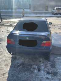 BMW 325 синий металик