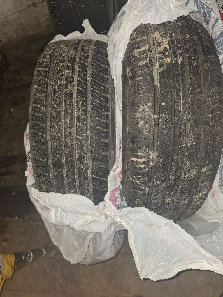Продам шины Dunlop 235/55R18