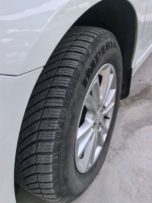 Продаю кобальт в отличном состоянии