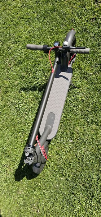 Vand Trotineta electrica Xiaomi M365 ca noua