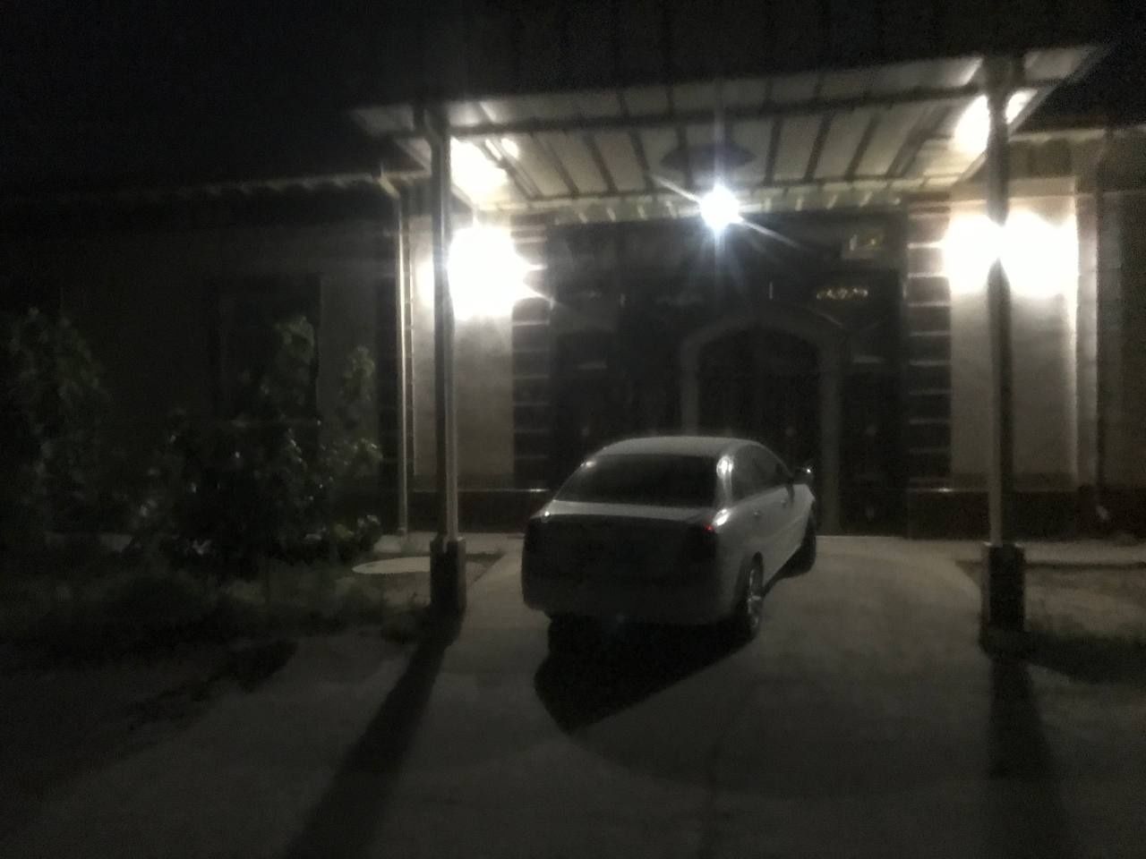 Уй сотилади навруз махалла