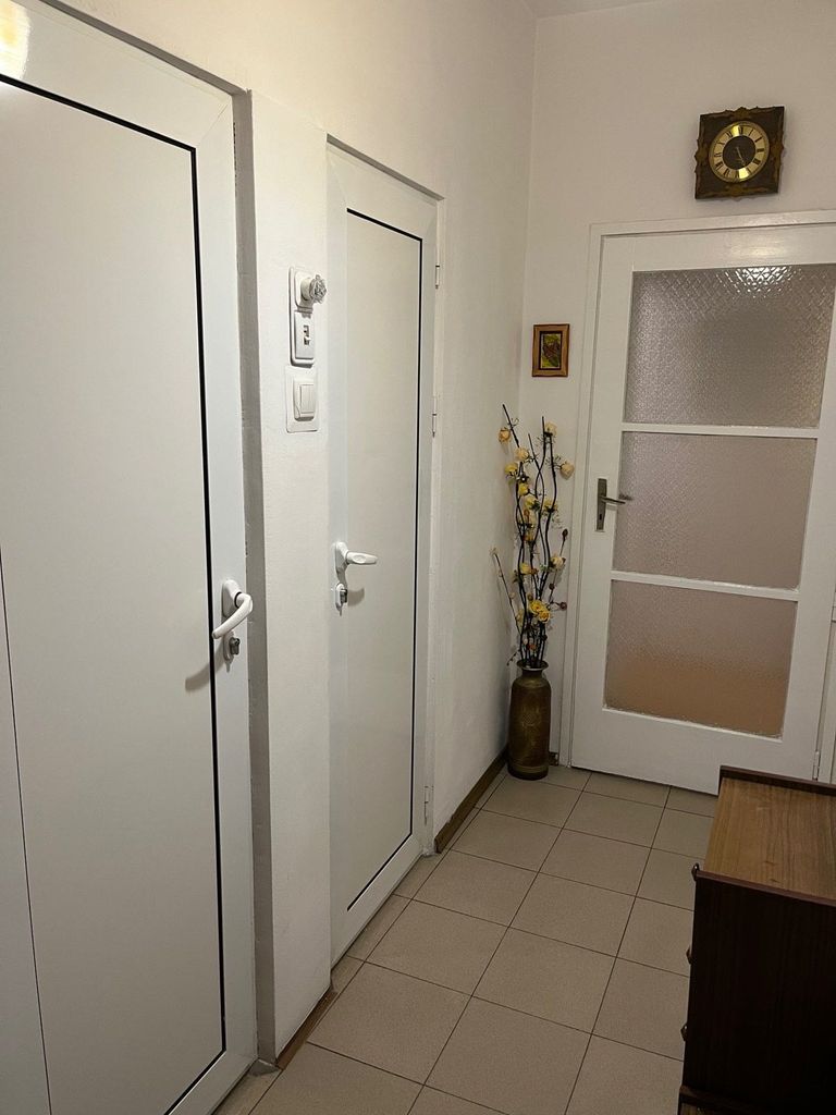 Дава се под наем Двустаен апартамент в Пловдив, Христо Смирненски - 61 кв.м за 357 € - Снимка #6