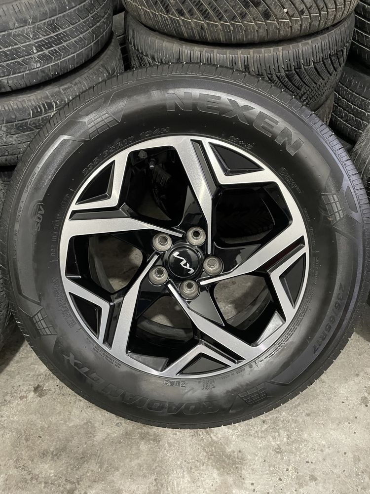 kiya Sportej R17