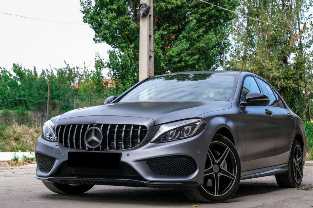 Предна решетка за Мерцедес Mercedes Ц Клас C Class W205 (14-18) GTR