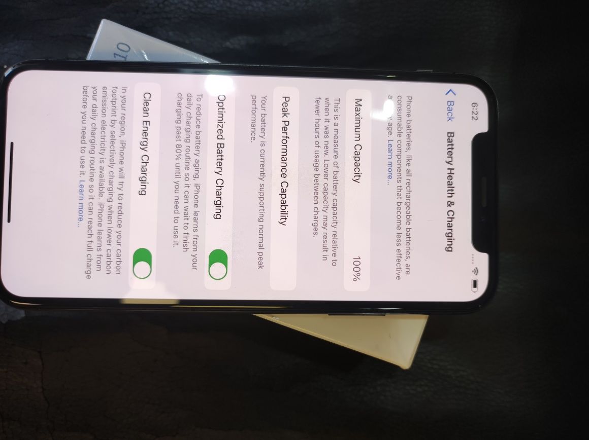 iPhone X 256гб,бат 100%, Гаранция 6 месеца.