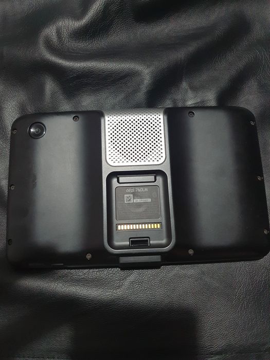 GPS Garmin Model dezl 760LM 8GB