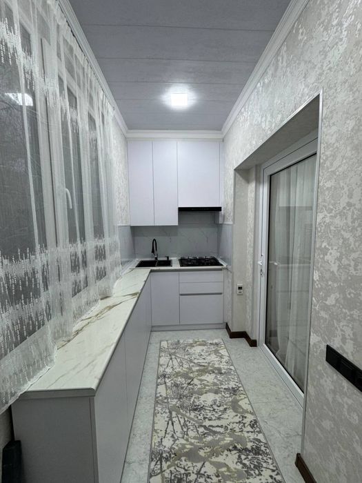 Продается квартира в массив Ялангач