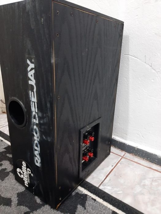 Subwoofer celestion 90 w second-hand