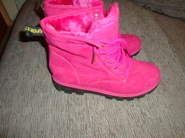 Боти в розово с пух отвътре