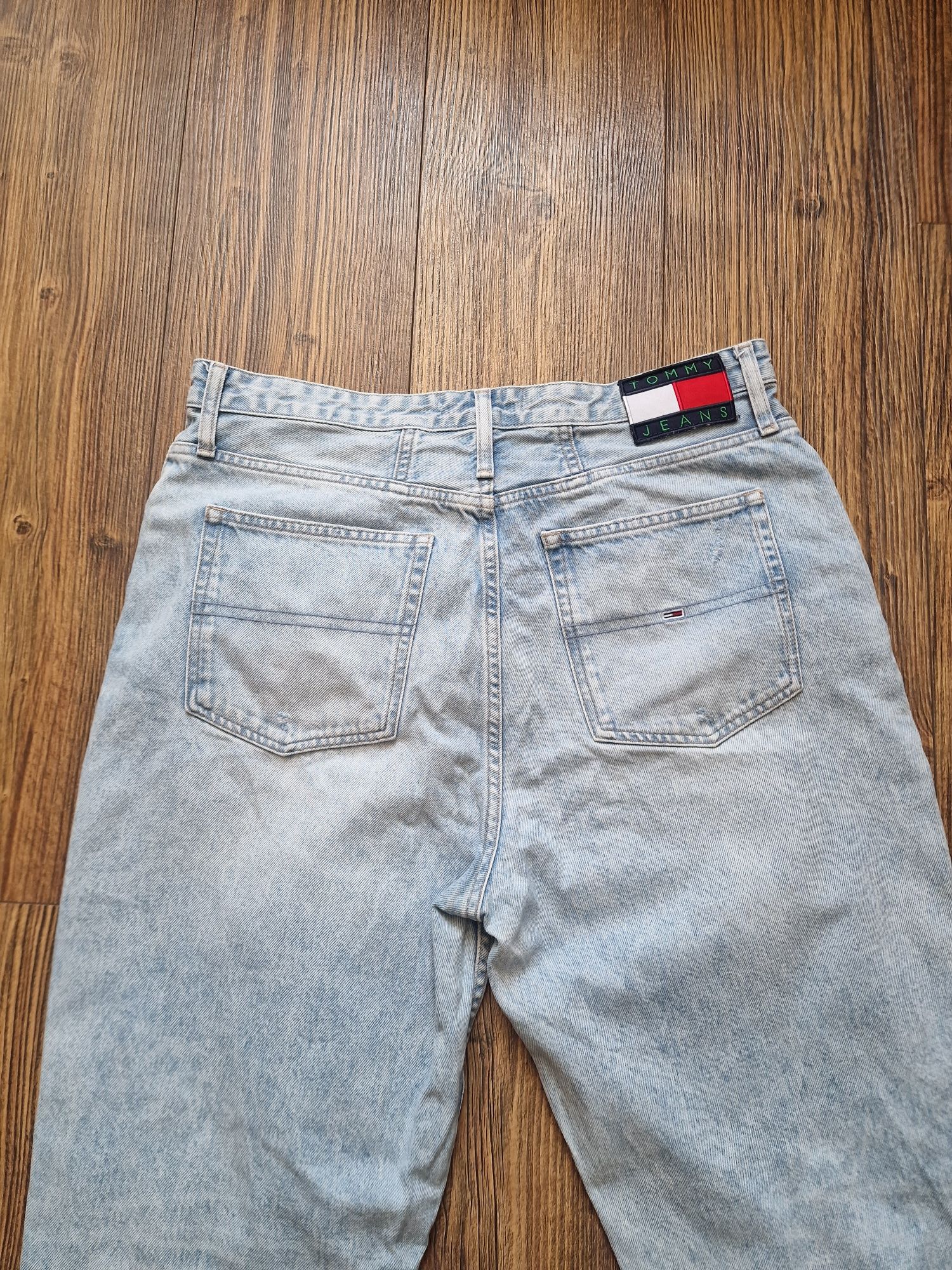 Страхотни дамски дънки moms fit TOMMY HILFIGER, размер 34 / 32